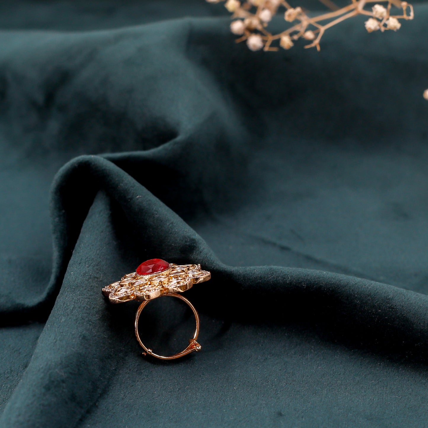Exquisite Floral Ruby and Kundan Ring