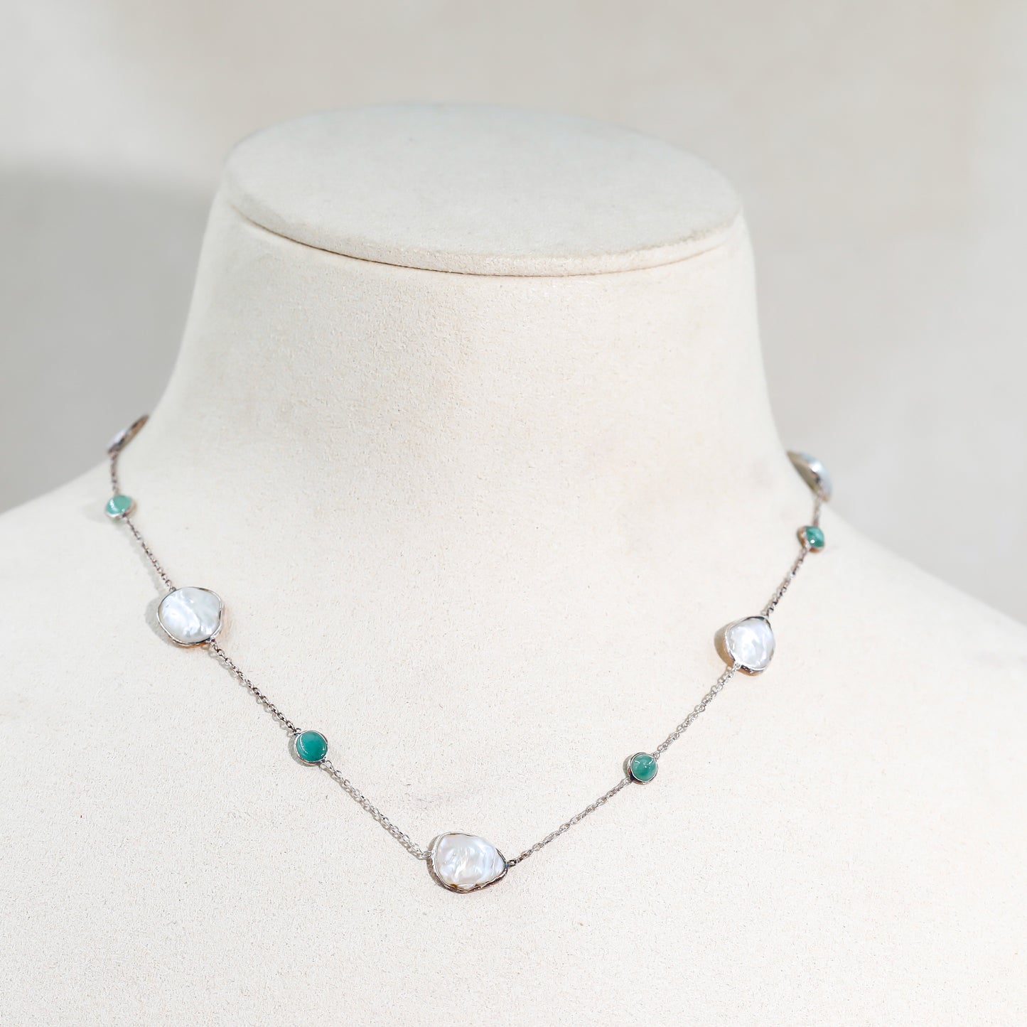 Silver Pearl & Emerald Necklace