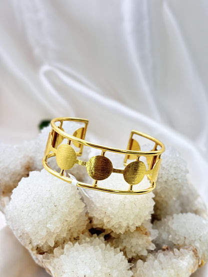 Classic Contemporary Bracelet