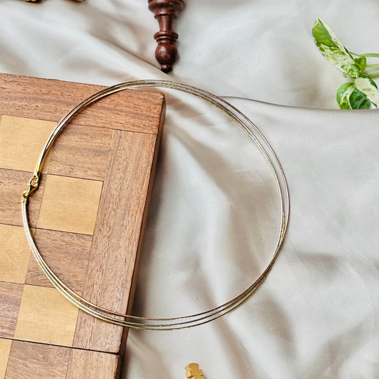 Minimalist 3-Line Silver Hoop Necklace