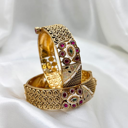 Rajwadi Floral Royalty Bangles