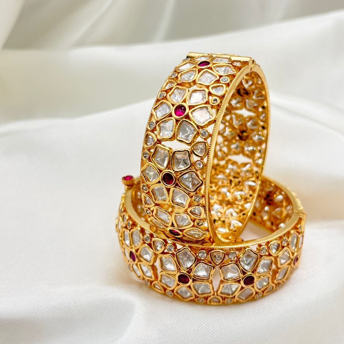 Radiant Ruby-Studded Kundan Bangles